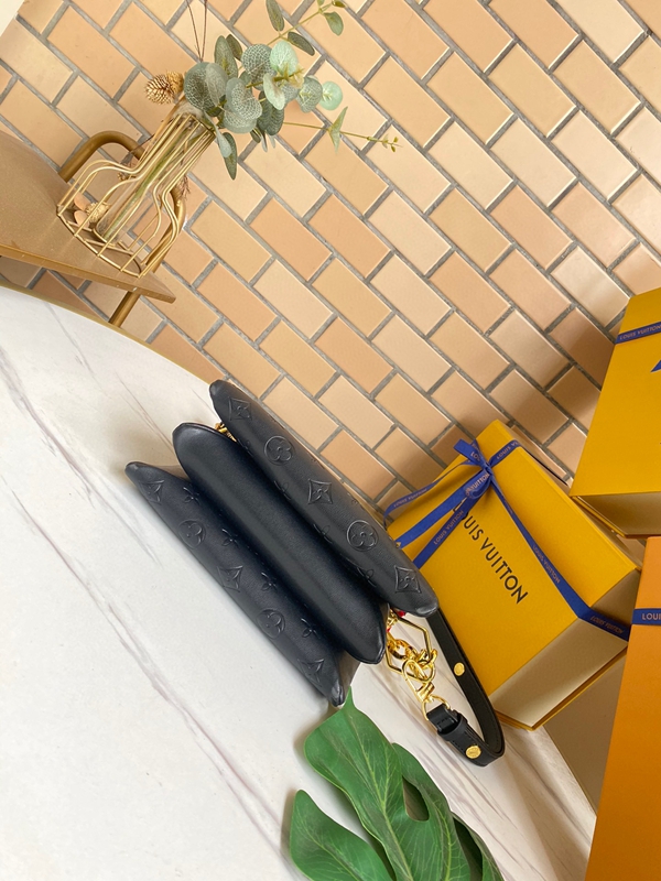 ルイヴィトンバッグ内部構造